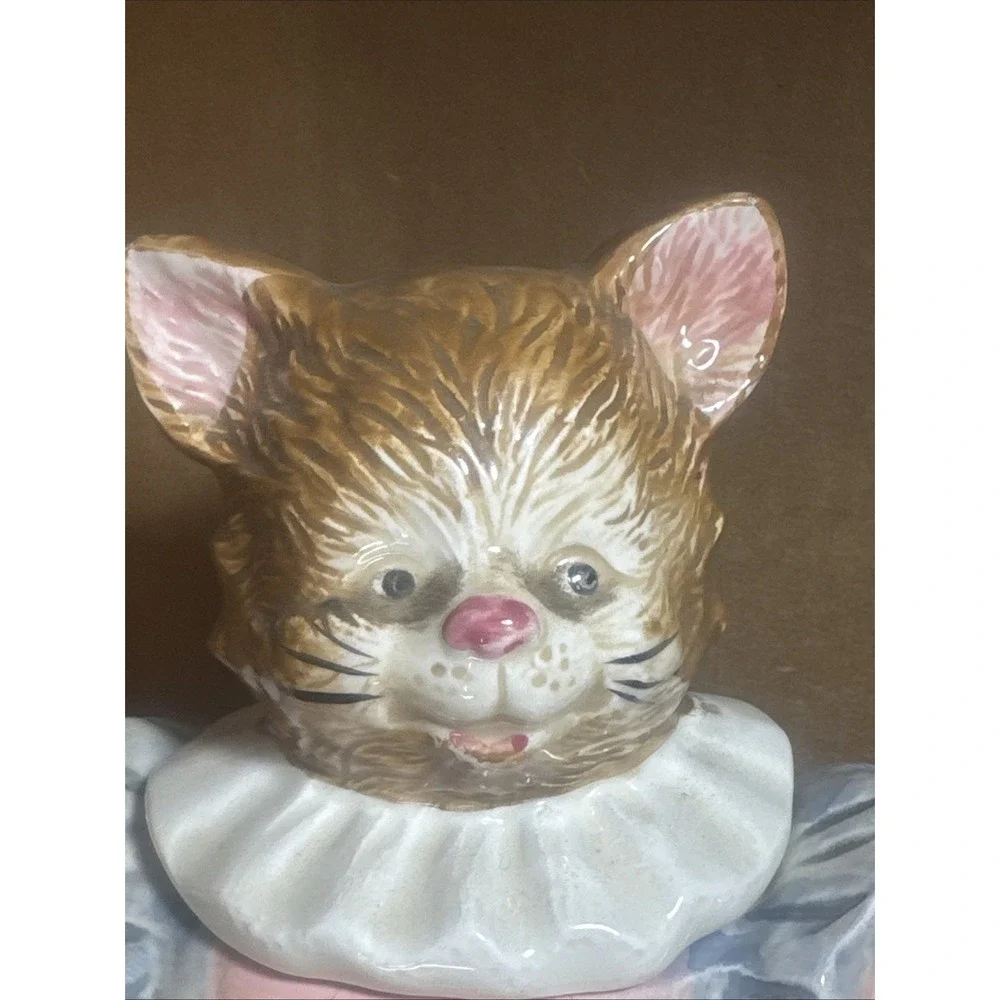 Vintage Hand Painted Mrs.‎ Whiskers Mother Cat Teapot